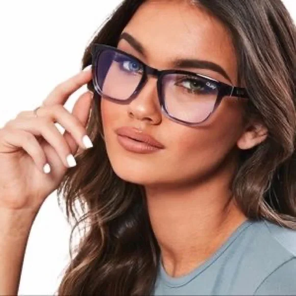 Quay Australia | Accessories | Quay Hardwire Blue Light 